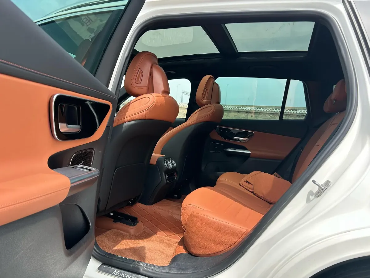 2025 Mercedes-Benz GLC Class 2.0T 258HP L4 9AT,autocango,china used car exporter,china ev exporter,chinese used car exporter,chinese used ev exporter