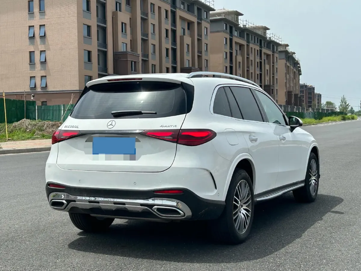 2025 Mercedes-Benz GLC Class 2.0T 258HP L4 9AT,autocango,china used car exporter,china ev exporter,chinese used car exporter,chinese used ev exporter