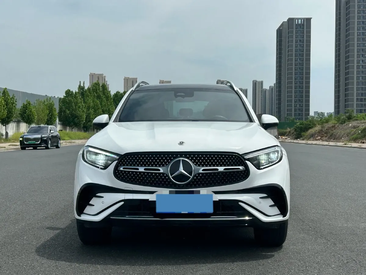 2025 Mercedes-Benz GLC Class 2.0T 258HP L4 9AT,autocango,china used car exporter,china ev exporter,chinese used car exporter,chinese used ev exporter