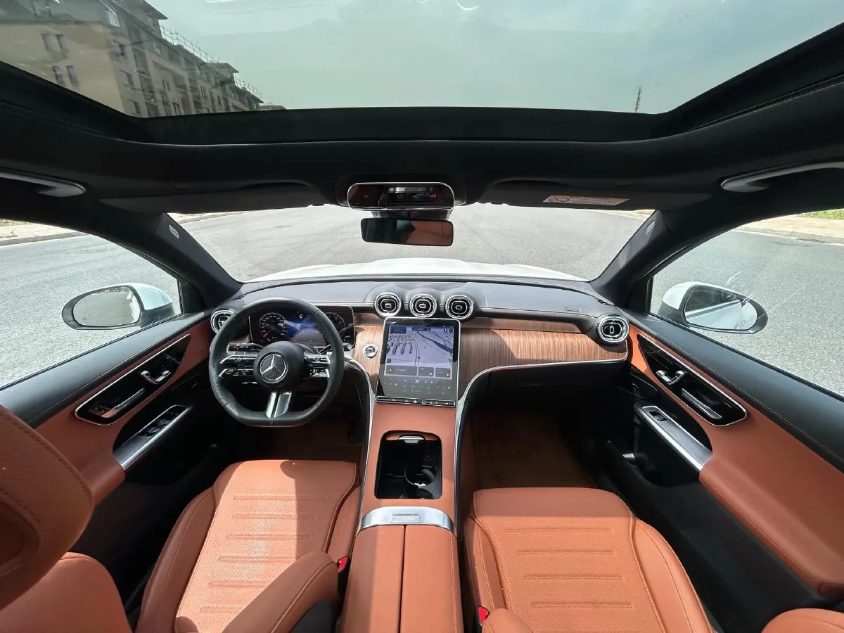 2025 Mercedes-Benz GLC Class 2.0T 258HP L4 9AT,autocango,china used car exporter,china ev exporter,chinese used car exporter,chinese used ev exporter