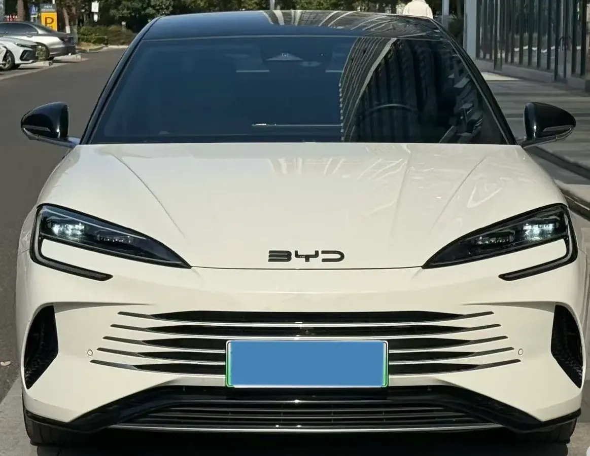 2025 BYD Seal07 DM-i 1.5L 101HP L4 E-CVT PHEV 10.08KWH,autocango,china used car exporter,china ev exporter,chinese used car exporter,chinese used ev exporter