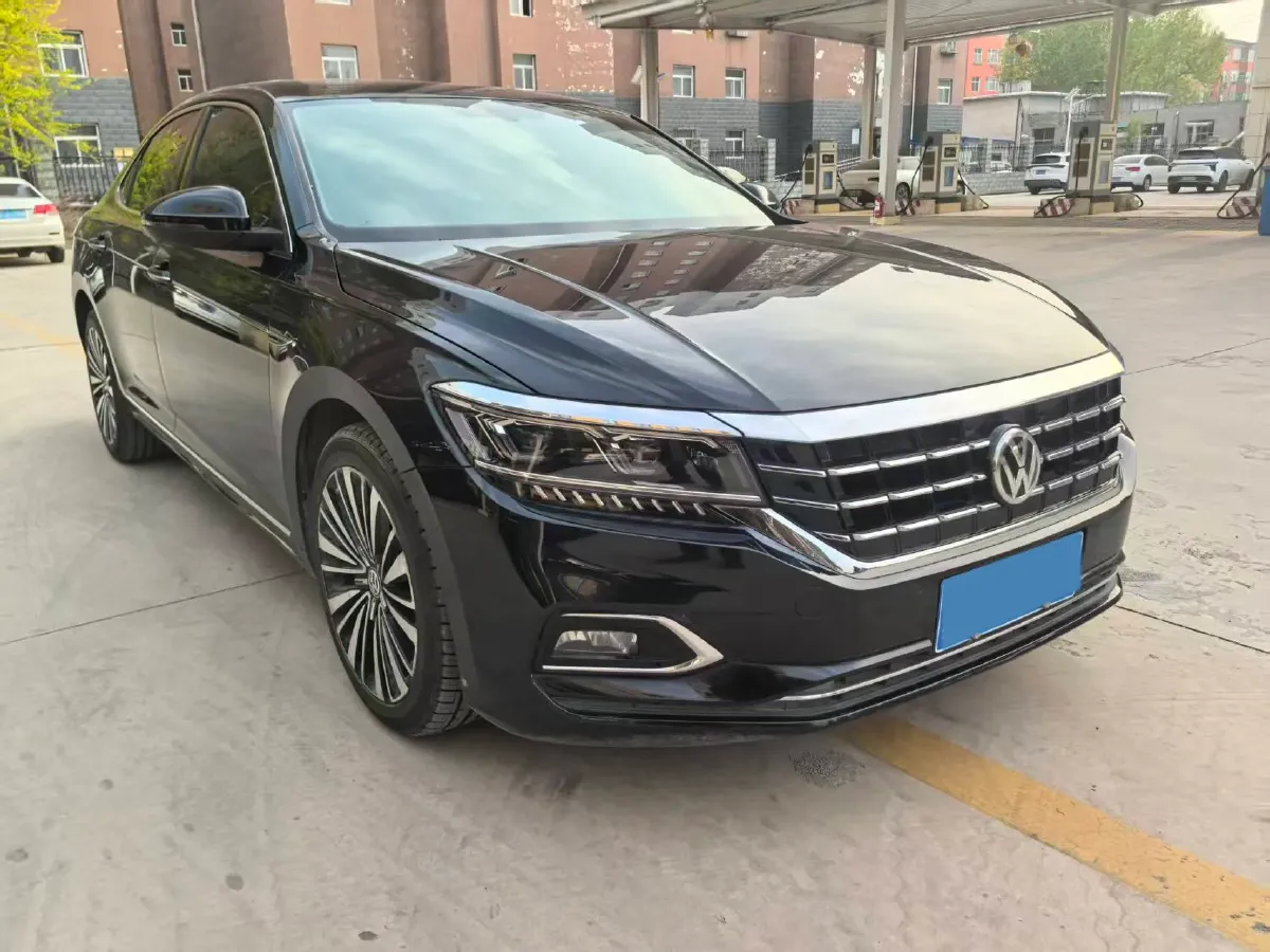 2019 Volvo V40 1.5T 152HP L4 6AT,autocango,china used car exporter,china ev exporter,chinese used car exporter,chinese used ev exporter