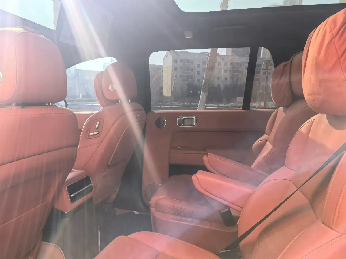 2022 Li L9 Range Extended 154HP REEV 42.6KWH,autocango,china used car exporter,china ev exporter,chinese used car exporter,chinese used ev exporter