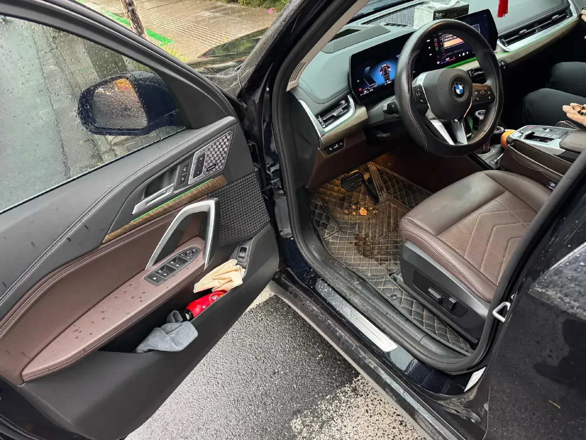 2024 BMW X1 2.0T 204HP L4 7DCT,autocango,china used car exporter,china ev exporter,chinese used car exporter,chinese used ev exporter