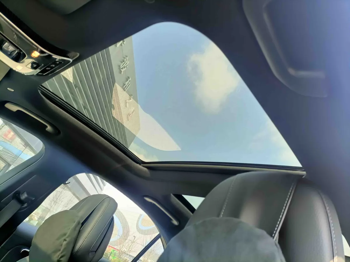 2025 Mercedes-Benz C Class 1.5T 204HP L4 9AT,autocango,china used car exporter,china ev exporter,chinese used car exporter,chinese used ev exporter