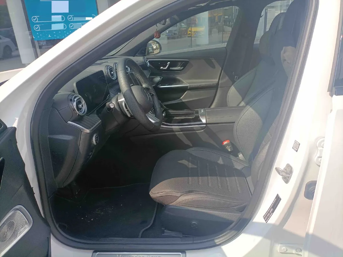 2025 Mercedes-Benz C Class 1.5T 204HP L4 9AT,autocango,china used car exporter,china ev exporter,chinese used car exporter,chinese used ev exporter