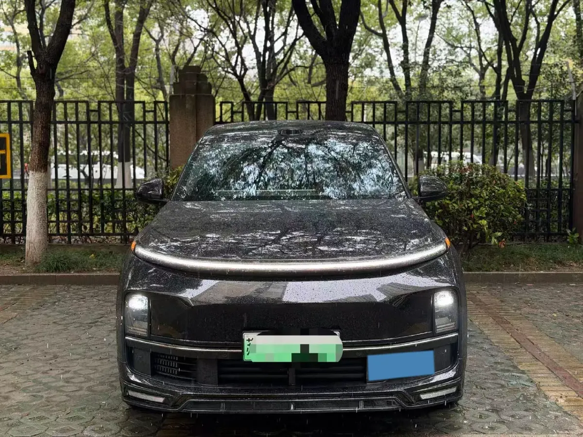 2025 Li L9 Range Extended 154HP REEV,autocango,china used car exporter,china ev exporter,chinese used car exporter,chinese used ev exporter