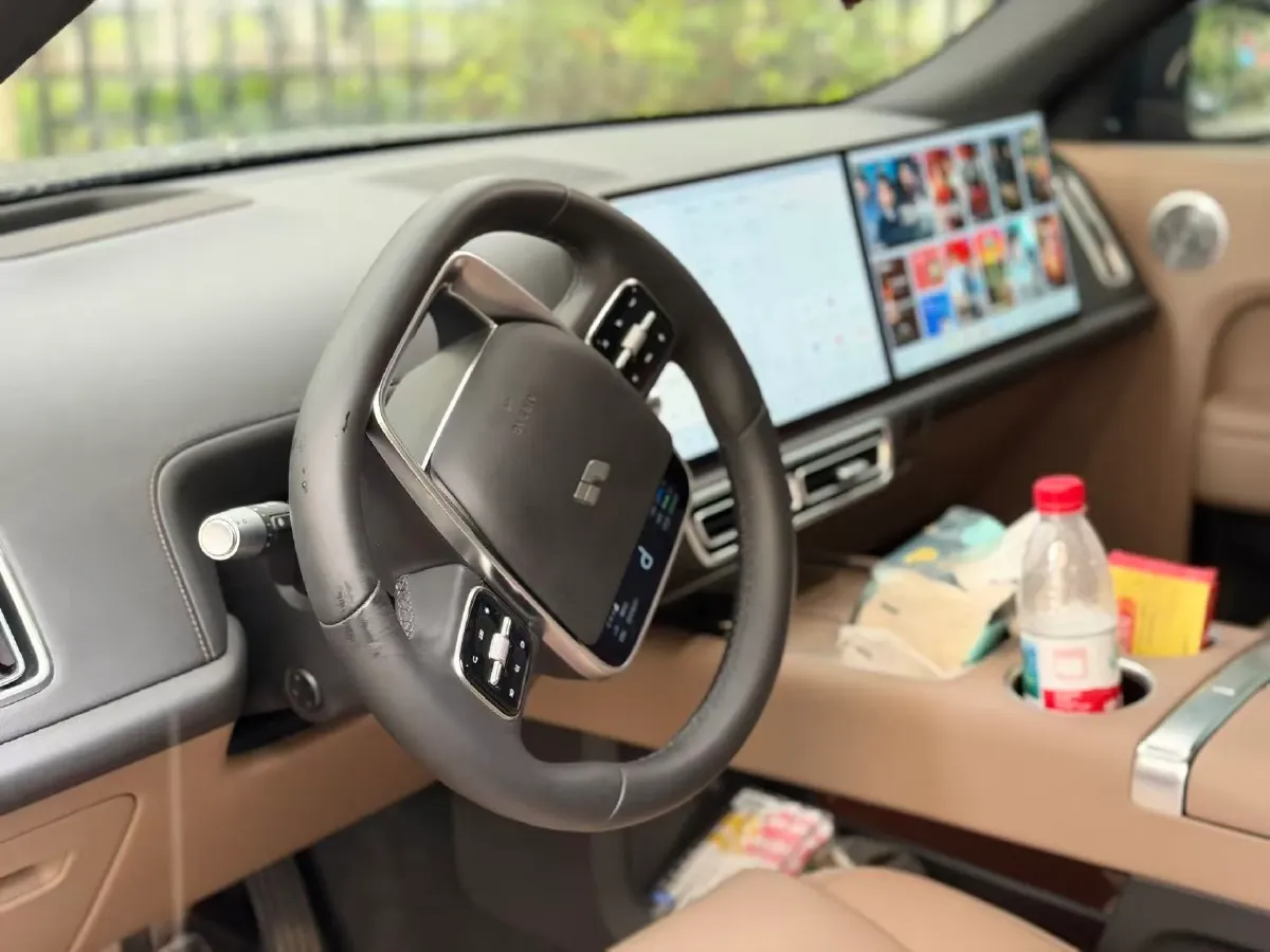 2025 Li L9 Range Extended 154HP REEV,autocango,china used car exporter,china ev exporter,chinese used car exporter,chinese used ev exporter