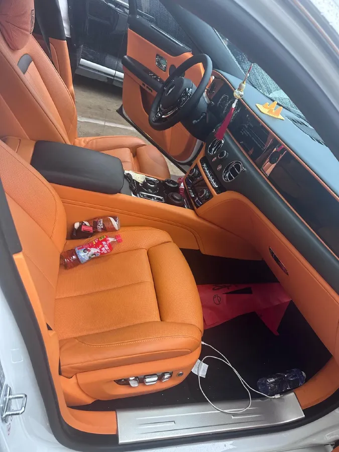 2021 Rolls-Royce Ghost 6.7T 571HP V12 8AT,autocango,china used car exporter,china ev exporter,chinese used car exporter,chinese used ev exporter