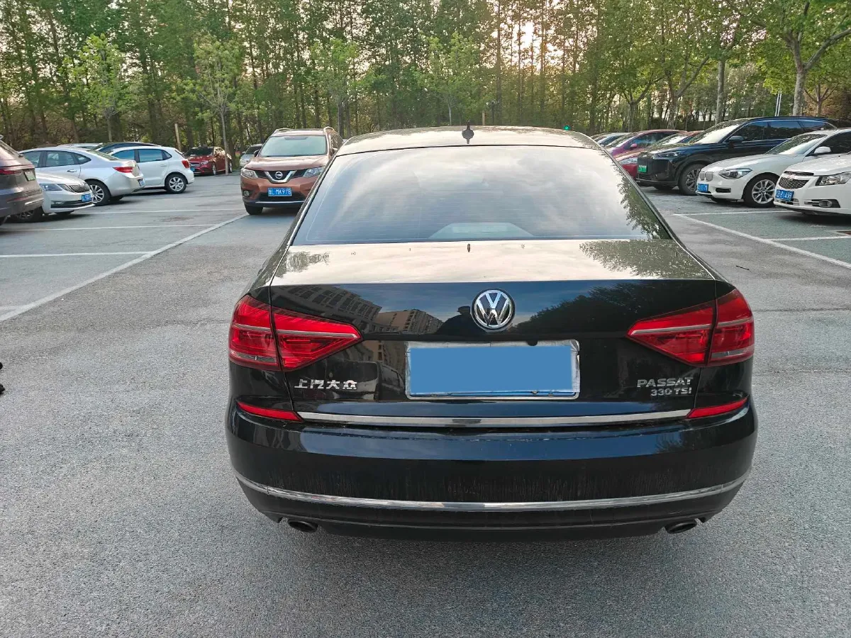 2017 Volkswagen Passat 1.8T 180HP L4 7DCT,autocango,china used car exporter,china ev exporter,chinese used car exporter,chinese used ev exporter