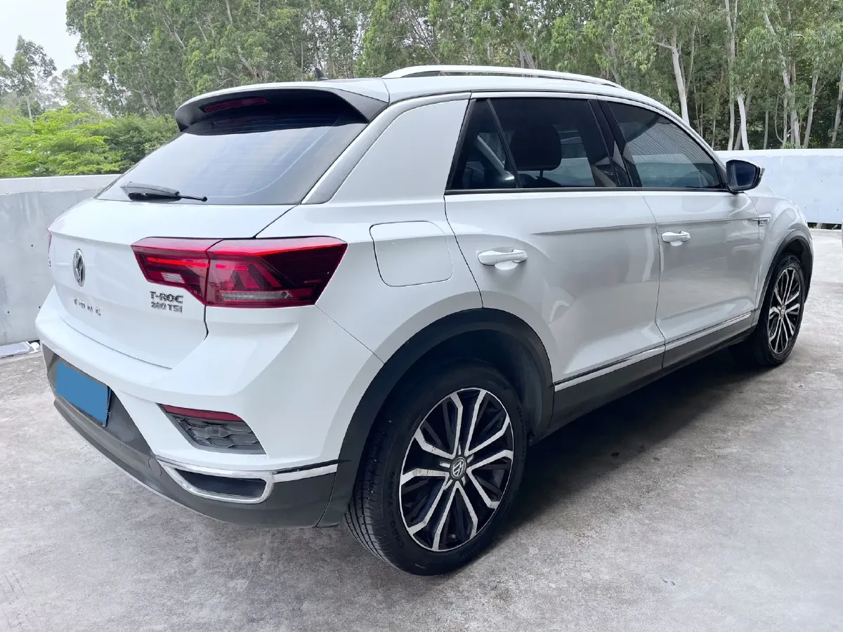 2019 Volkswagen T-Roc 1.4T 150HP L4 7DCT,autocango,china used car exporter,china ev exporter,chinese used car exporter,chinese used ev exporter