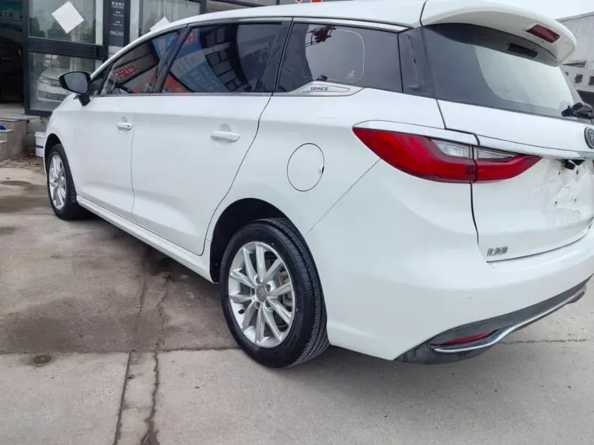 2019 BYD Song MAX 1.5T 160HP L4 6MT,autocango,china used car exporter,china ev exporter,chinese used car exporter,chinese used ev exporter