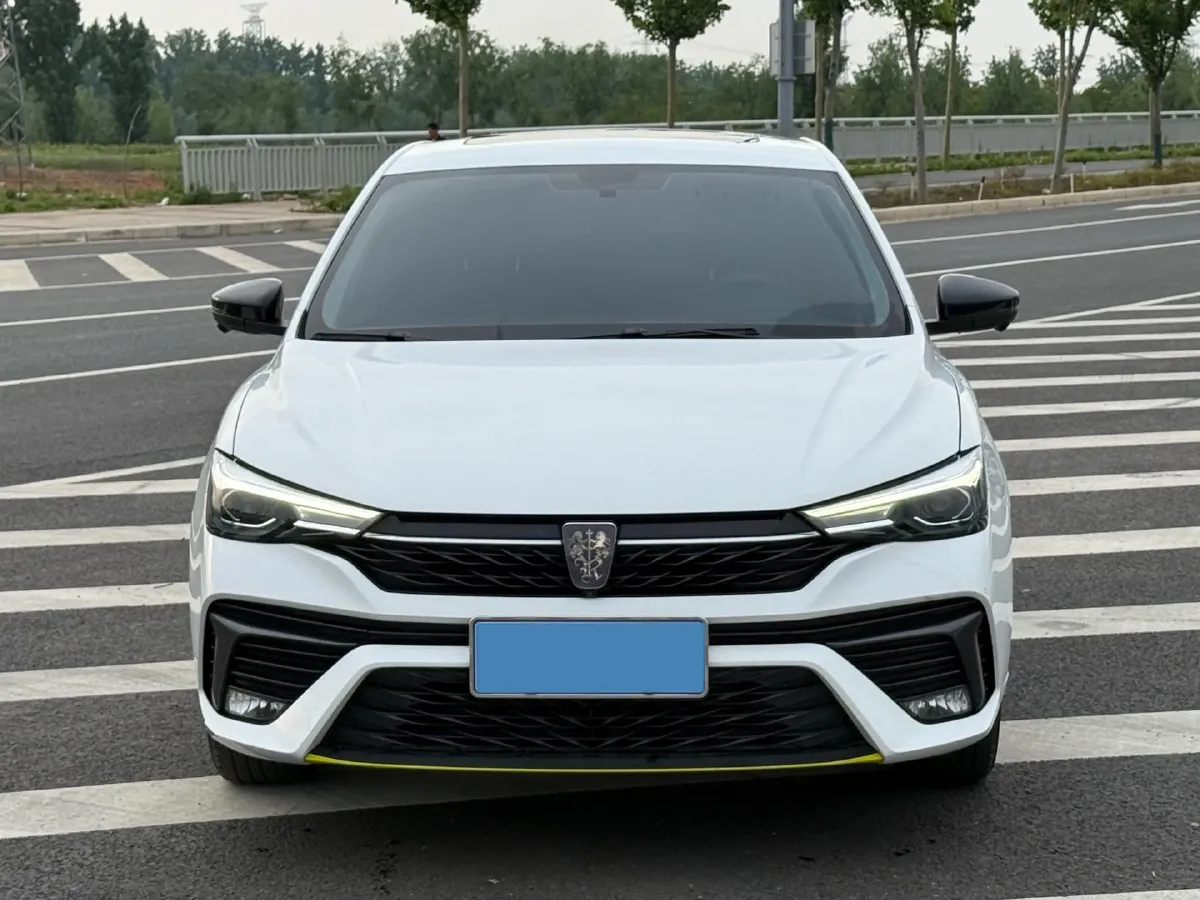 2021 Roewe i5 1.5L 120HP L4 CVT,autocango,china used car exporter,china ev exporter,chinese used car exporter,chinese used ev exporter