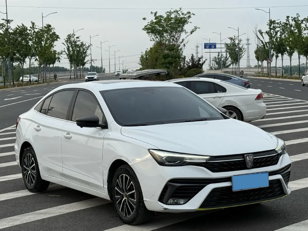 2021 Roewe i5 1.5L 120HP L4 CVT,autocango,china used car exporter,china ev exporter,chinese used car exporter,chinese used ev exporter