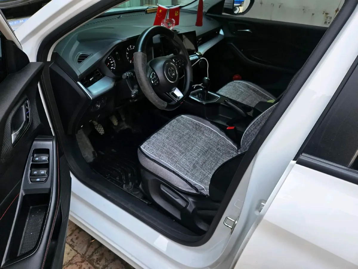 2023 MG 5 1.5L 129HP L4 5MT,autocango,china used car exporter,china ev exporter,chinese used car exporter,chinese used ev exporter