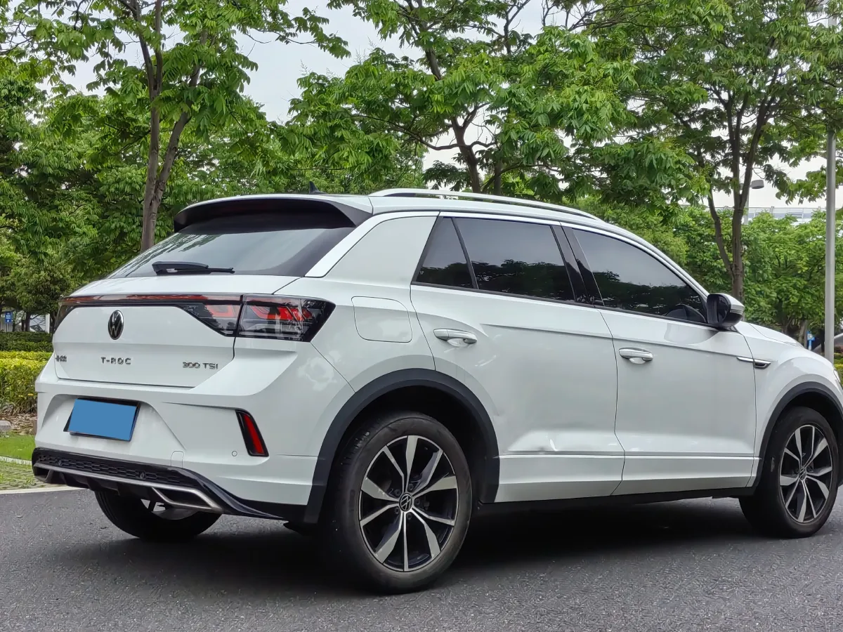 2023 Volkswagen T-Roc 1.5T 160HP L4 7DCT,autocango,china used car exporter,china ev exporter,chinese used car exporter,chinese used ev exporter