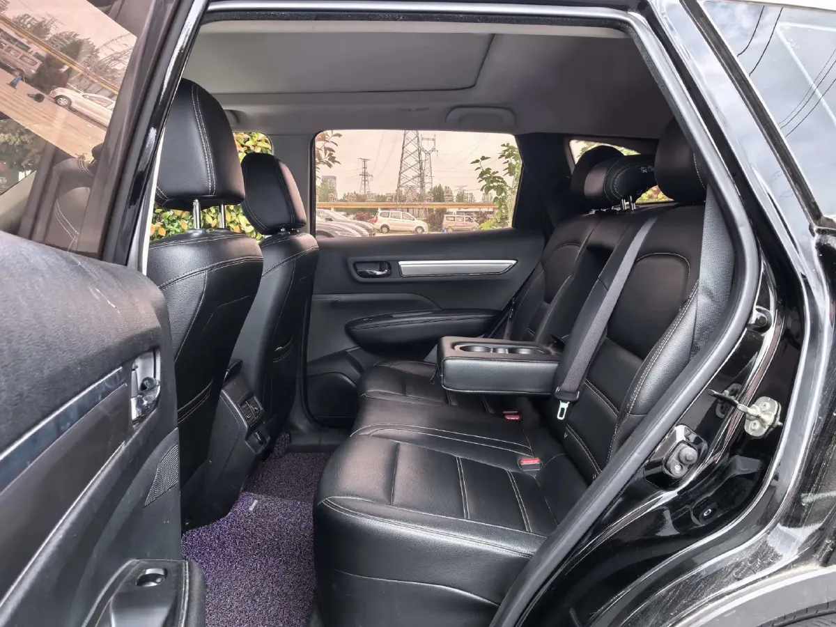 2018 Renault Koleos 2.5L 186HP L4 CVT,autocango,china used car exporter,china ev exporter,chinese used car exporter,chinese used ev exporter