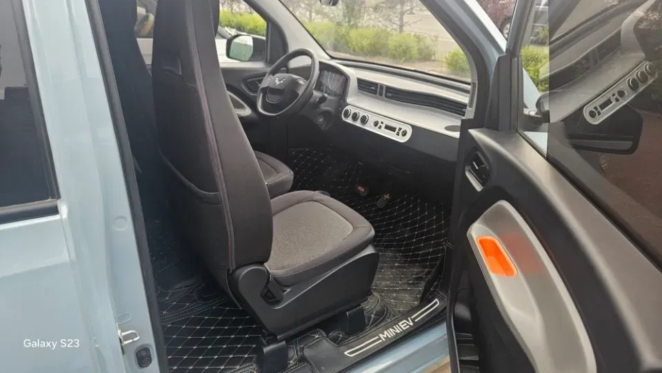 2020 WuLing HongGuang MINI EV BEV 9.3KWH,autocango,china used car exporter,china ev exporter,chinese used car exporter,chinese used ev exporter