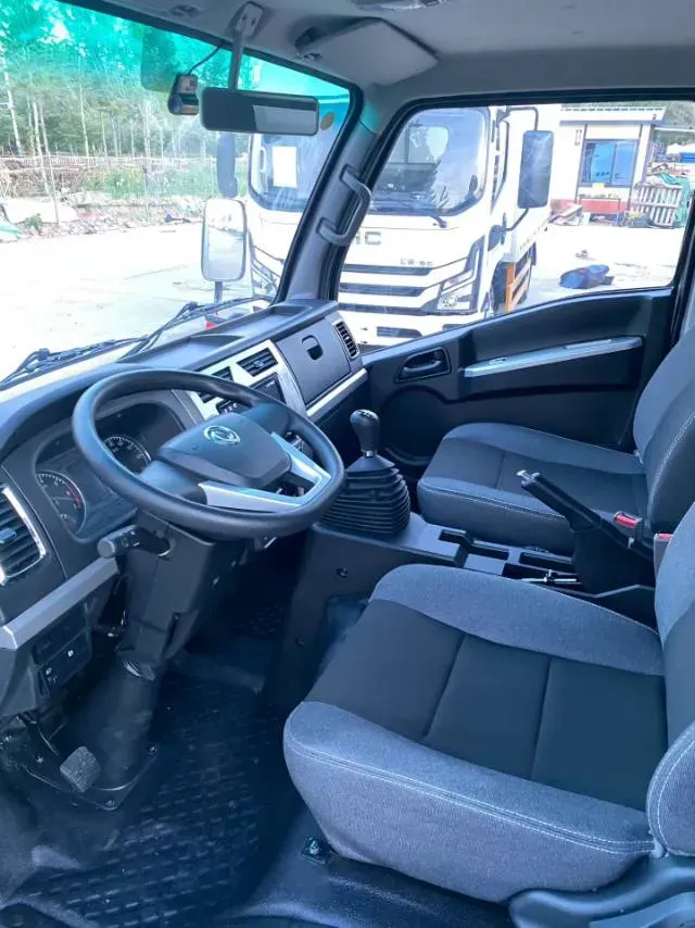 2023 DongFeng DFAC YuFeng 2.3T 136HP L4 6MT,autocango,china used car exporter,china ev exporter,chinese used car exporter,chinese used ev exporter