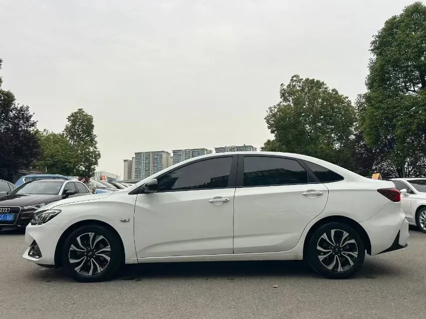 2020 Chevrolet Monza 1.3T 163HP L3 6AT,autocango,china used car exporter,china ev exporter,chinese used car exporter,chinese used ev exporter