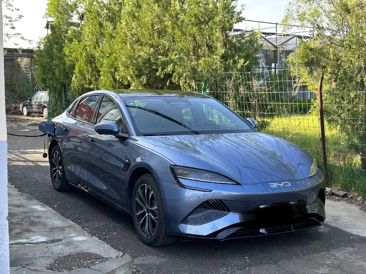 2025 BYD Seal BEV 61.44KWH,autocango,china used car exporter,china ev exporter,chinese used car exporter,chinese used ev exporter