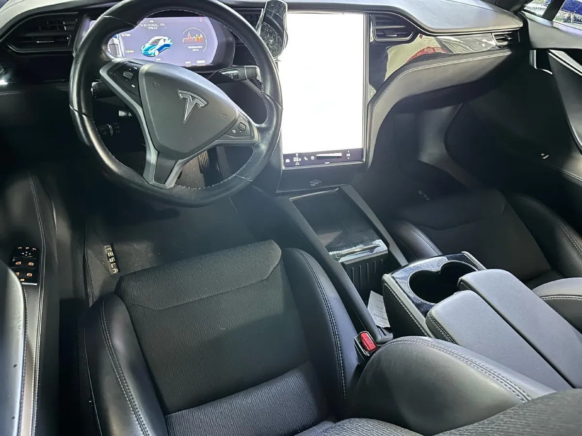 2017 Tesla Model S BEV 75KWH,autocango,china used car exporter,china ev exporter,chinese used car exporter,chinese used ev exporter