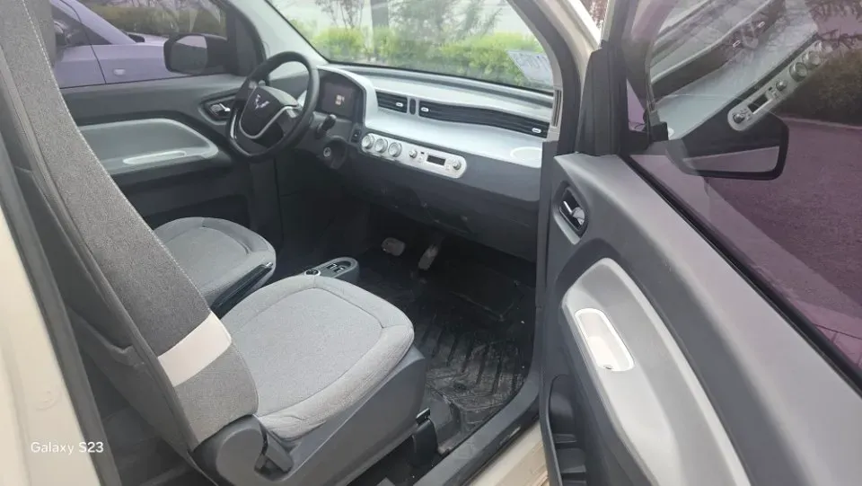 2020 WuLing HongGuang MINI EV BEV 9.3KWH,autocango,china used car exporter,china ev exporter,chinese used car exporter,chinese used ev exporter