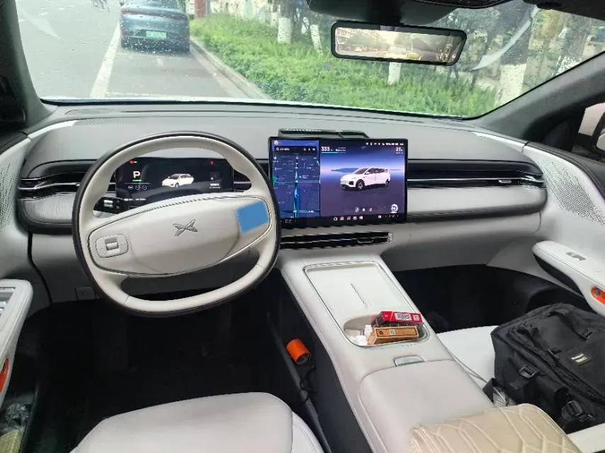 2025 Xpeng G6 BEV 68.5KWH,autocango,china used car exporter,china ev exporter,chinese used car exporter,chinese used ev exporter