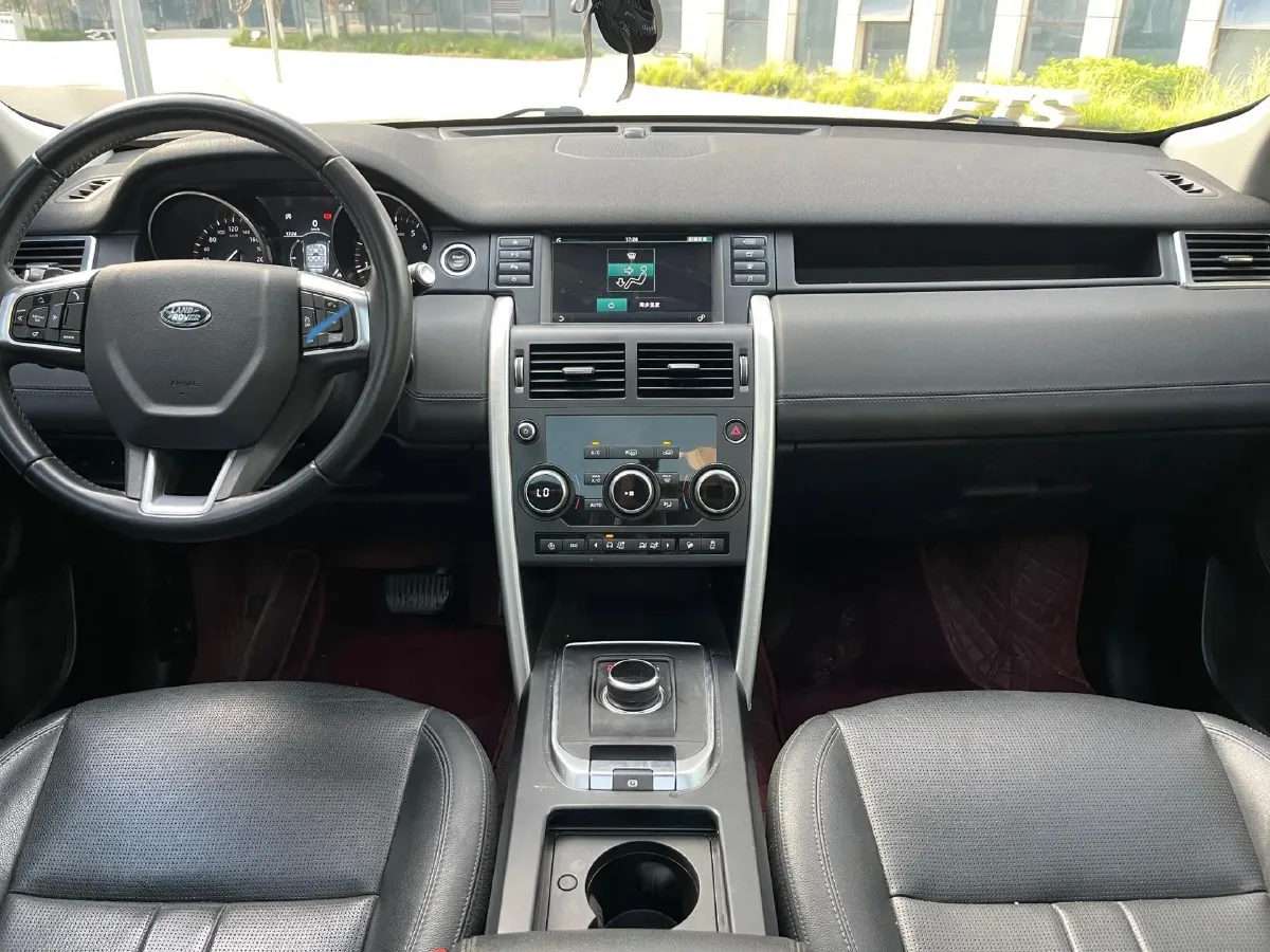 2018 Land Rover Discovery Sport 2.0T 241HP L4 9AT,autocango,china used car exporter,china ev exporter,chinese used car exporter,chinese used ev exporter