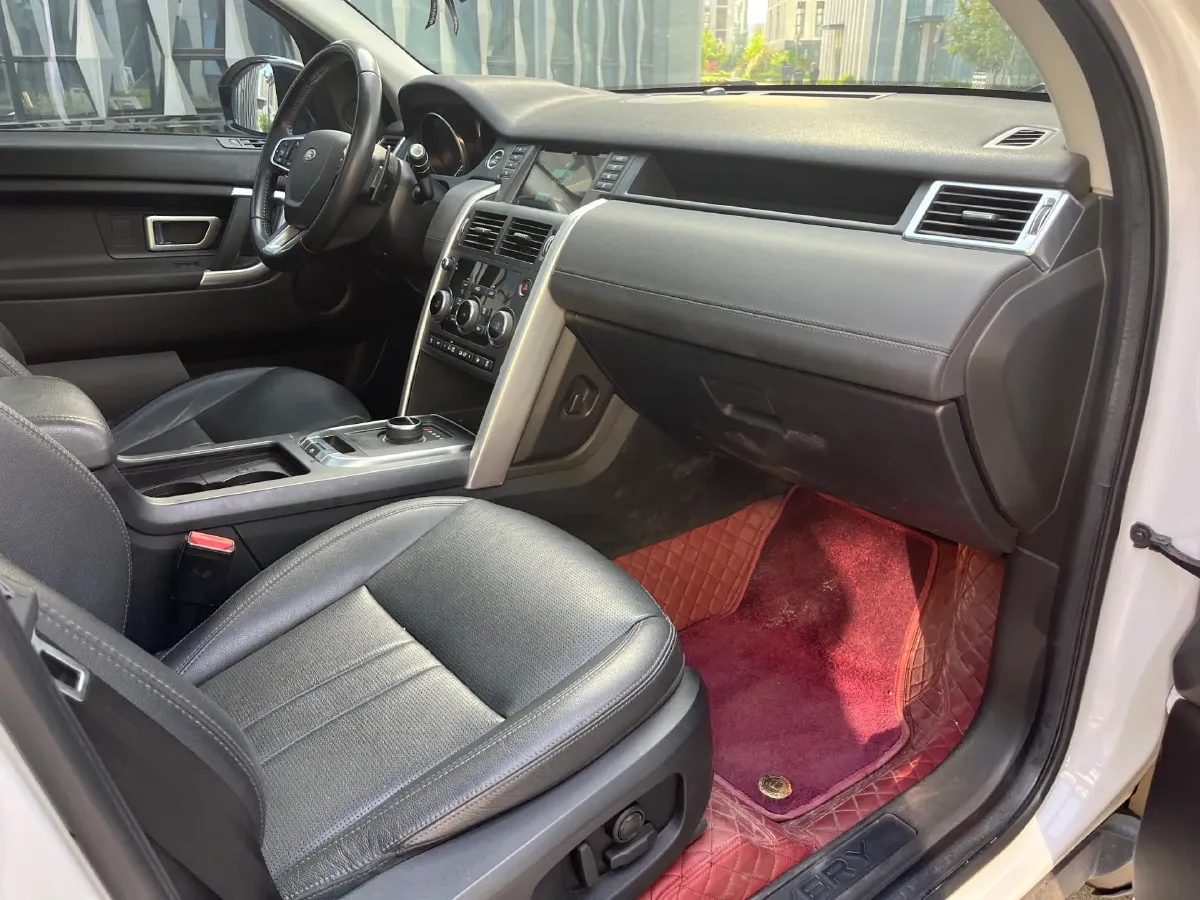 2018 Land Rover Discovery Sport 2.0T 241HP L4 9AT,autocango,china used car exporter,china ev exporter,chinese used car exporter,chinese used ev exporter