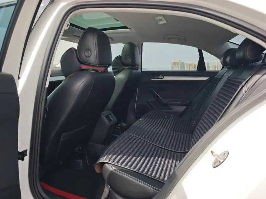 2017 Volkswagen Lamando 1.4T 131HP L4 7DCT,autocango,china used car exporter,china ev exporter,chinese used car exporter,chinese used ev exporter