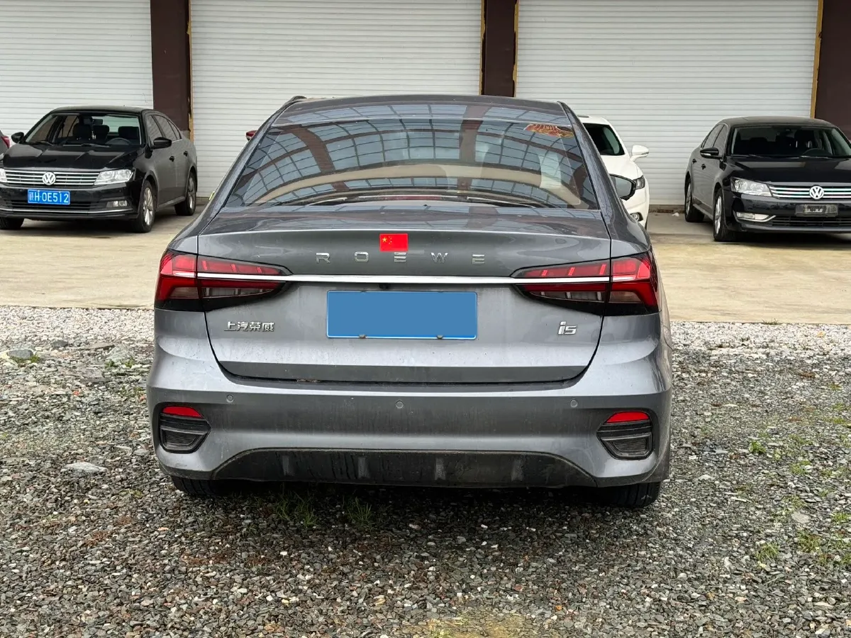 2021 Roewe i5 1.5L 120HP L4 CVT,autocango,china used car exporter,china ev exporter,chinese used car exporter,chinese used ev exporter