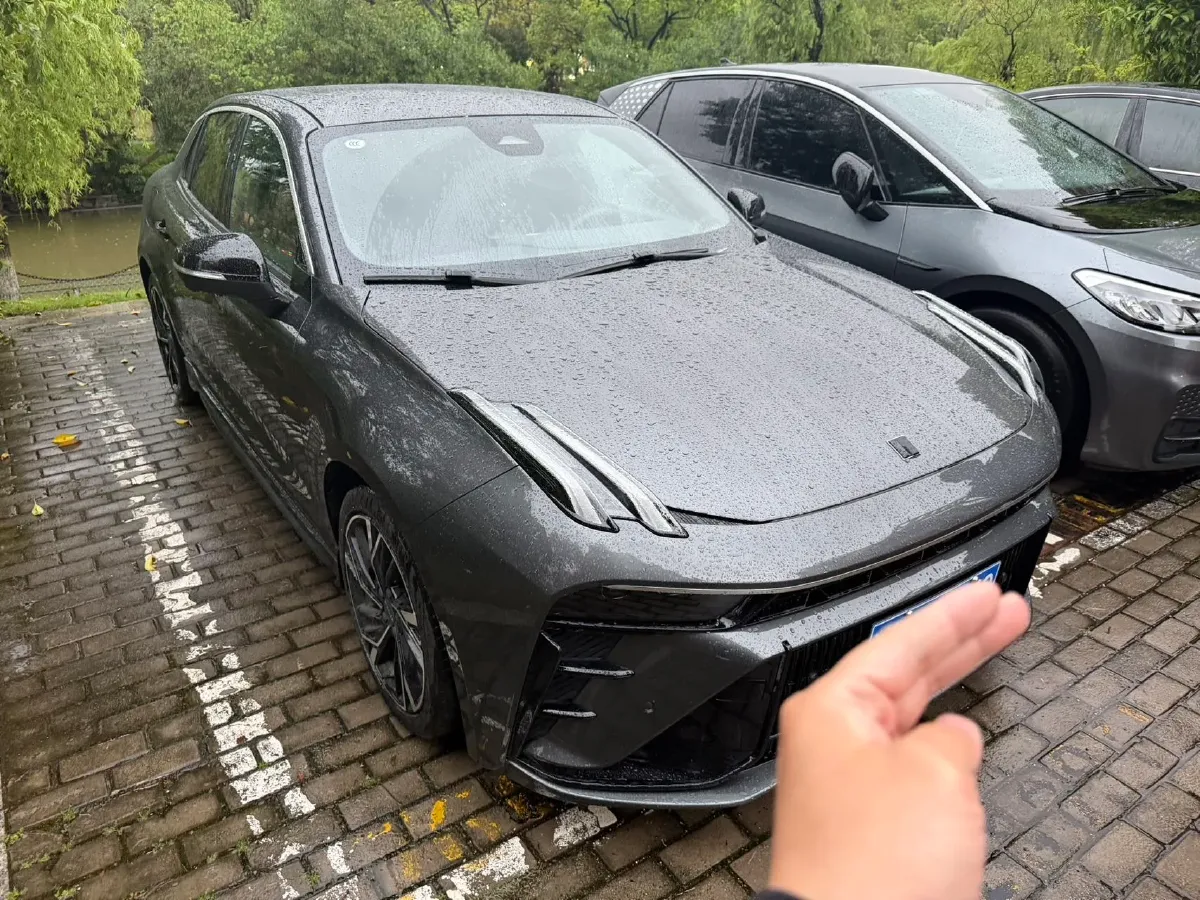 2023 MAXUS G50 1.5T 181HP L4 7DCT,autocango,china used car exporter,china ev exporter,chinese used car exporter,chinese used ev exporter