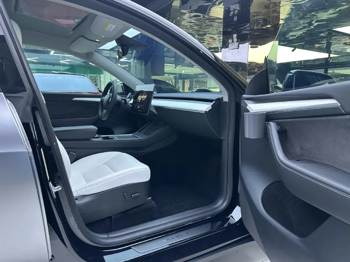 2021 Tesla Model Y BEV 78.4KWH,autocango,china used car exporter,china ev exporter,chinese used car exporter,chinese used ev exporter