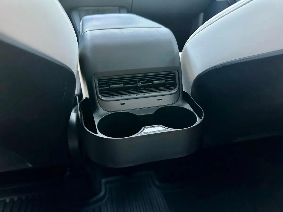 2021 Tesla Model Y BEV 78.4KWH,autocango,china used car exporter,china ev exporter,chinese used car exporter,chinese used ev exporter