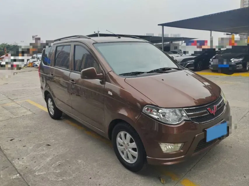 2016 WuLing HongGuang 1.5L 112HP L4 5MT,autocango,china used car exporter,china ev exporter,chinese used car exporter,chinese used ev exporter