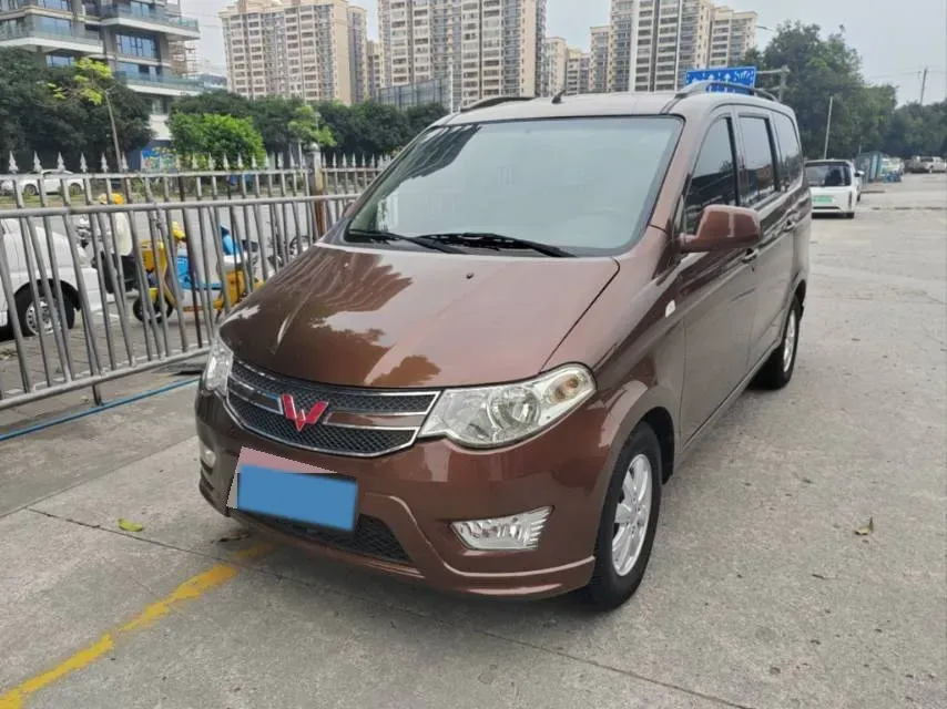 2016 WuLing HongGuang 1.5L 112HP L4 5MT,autocango,china used car exporter,china ev exporter,chinese used car exporter,chinese used ev exporter