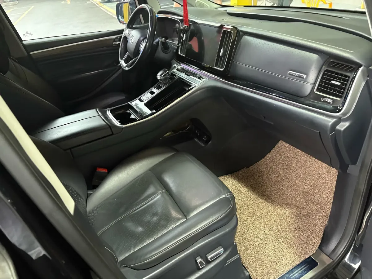 2021 GAC Trumpchi M8 2.0T 252HP L4 8AT,autocango,china used car exporter,china ev exporter,chinese used car exporter,chinese used ev exporter