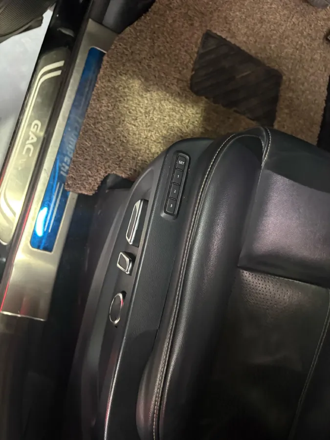 2021 GAC Trumpchi M8 2.0T 252HP L4 8AT,autocango,china used car exporter,china ev exporter,chinese used car exporter,chinese used ev exporter