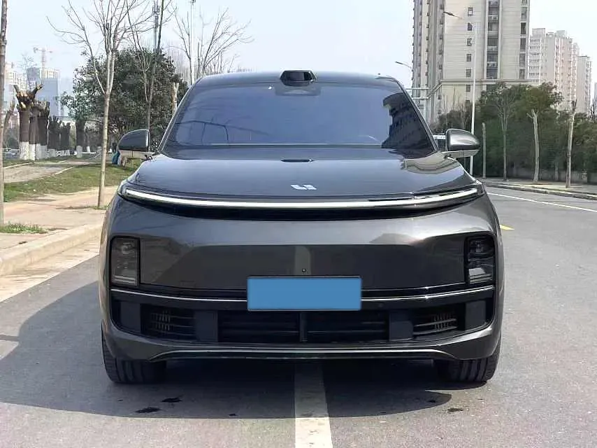 2022 Li L9 Range Extended 154HP REEV 42.6KWH,autocango,china used car exporter,china ev exporter,chinese used car exporter,chinese used ev exporter