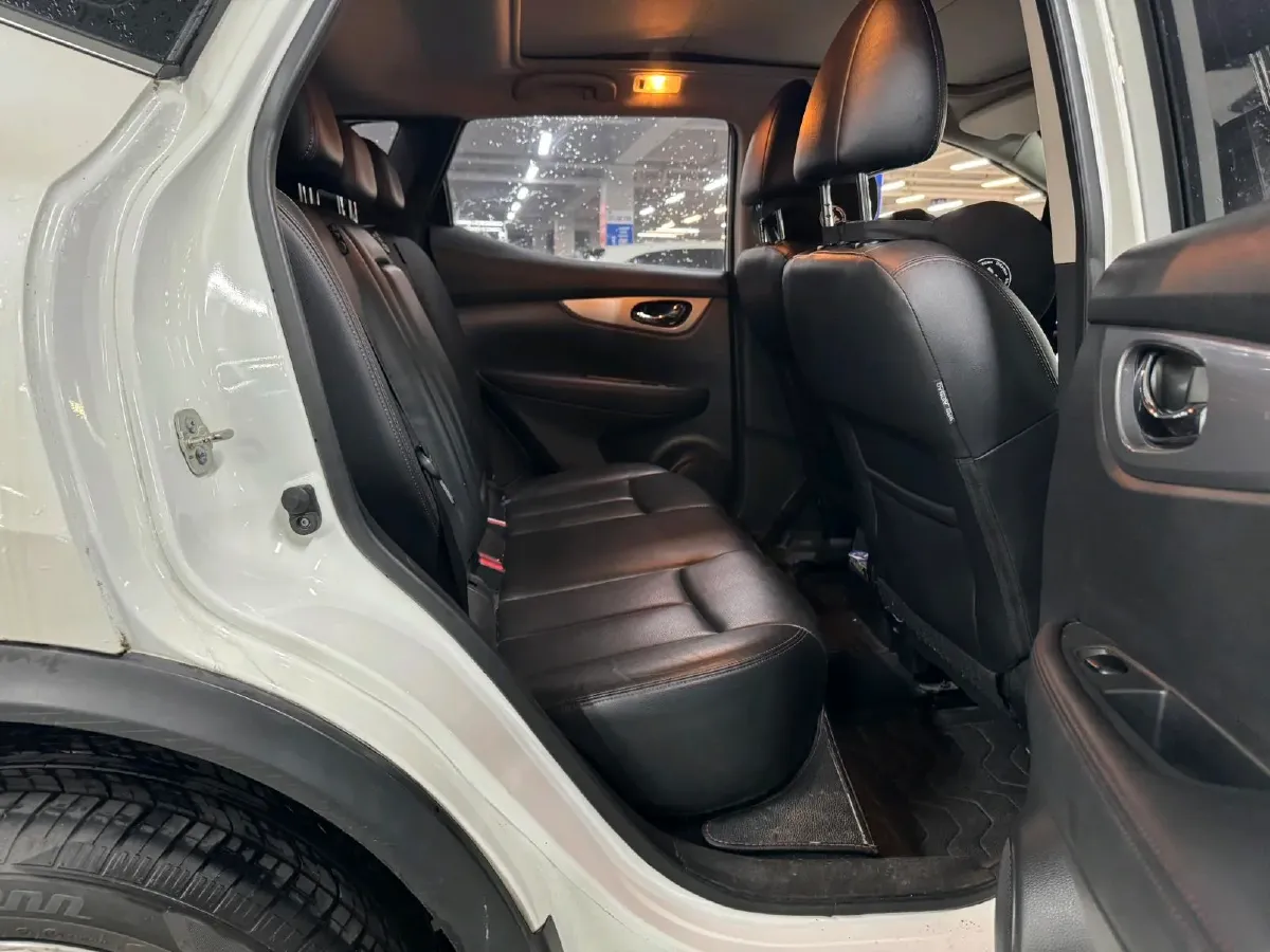 2021 Nissan Qashqai 2.0L 151HP L4 CVT,autocango,china used car exporter,china ev exporter,chinese used car exporter,chinese used ev exporter