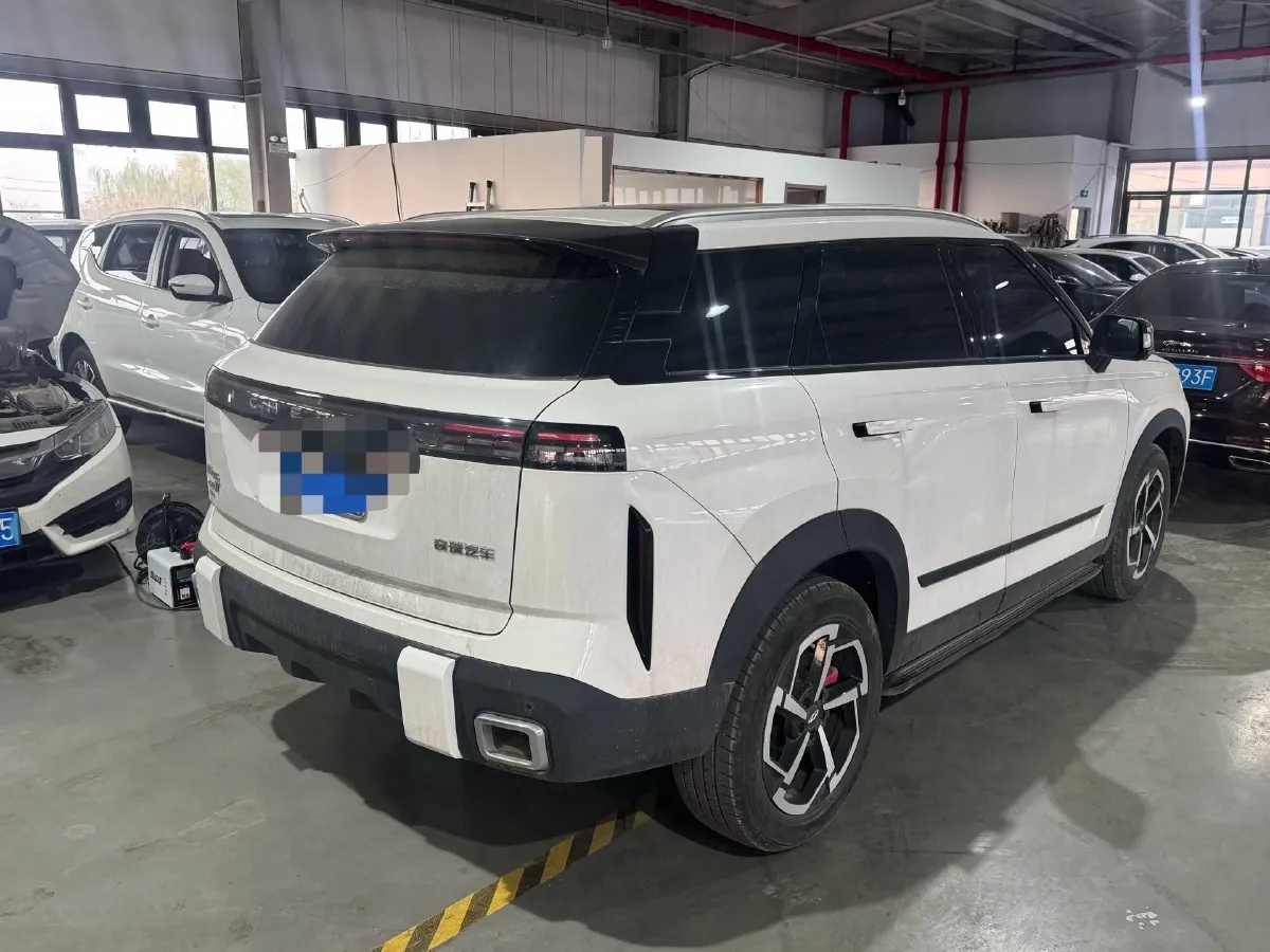 2023 Chery Exploration 06 1.6T 197HP L4 7DCT,autocango,china used car exporter,china ev exporter,chinese used car exporter,chinese used ev exporter
