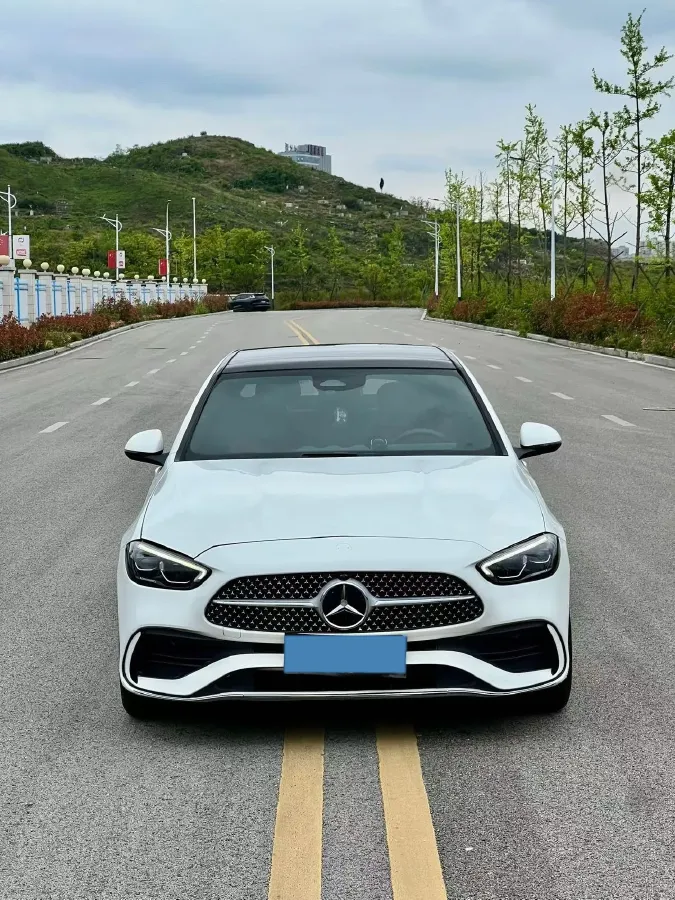 2022 Mercedes-Benz C Class 1.5T 204HP L4 9AT,autocango,china used car exporter,china ev exporter,chinese used car exporter,chinese used ev exporter