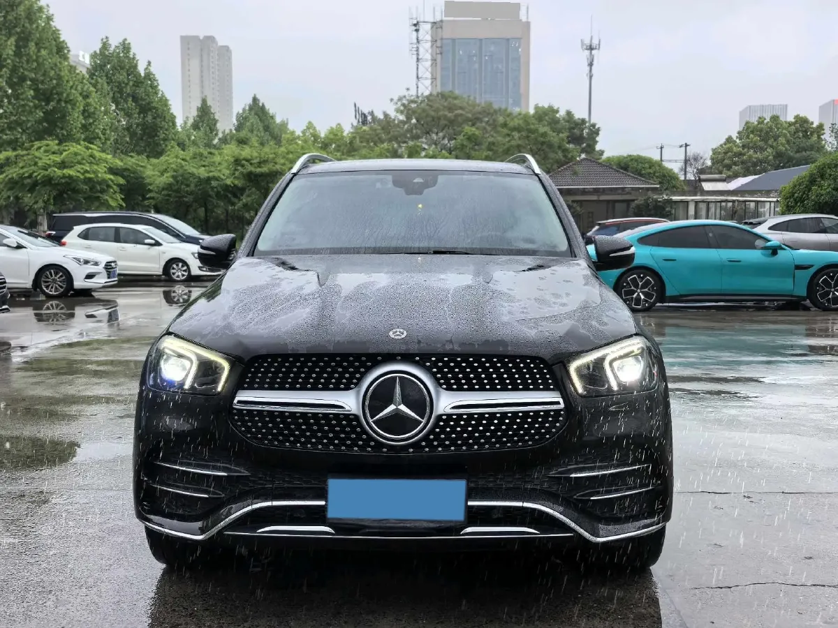 2022 Mercedes-Benz GLE Class 2.0T 258HP L4 9AT,autocango,china used car exporter,china ev exporter,chinese used car exporter,chinese used ev exporter