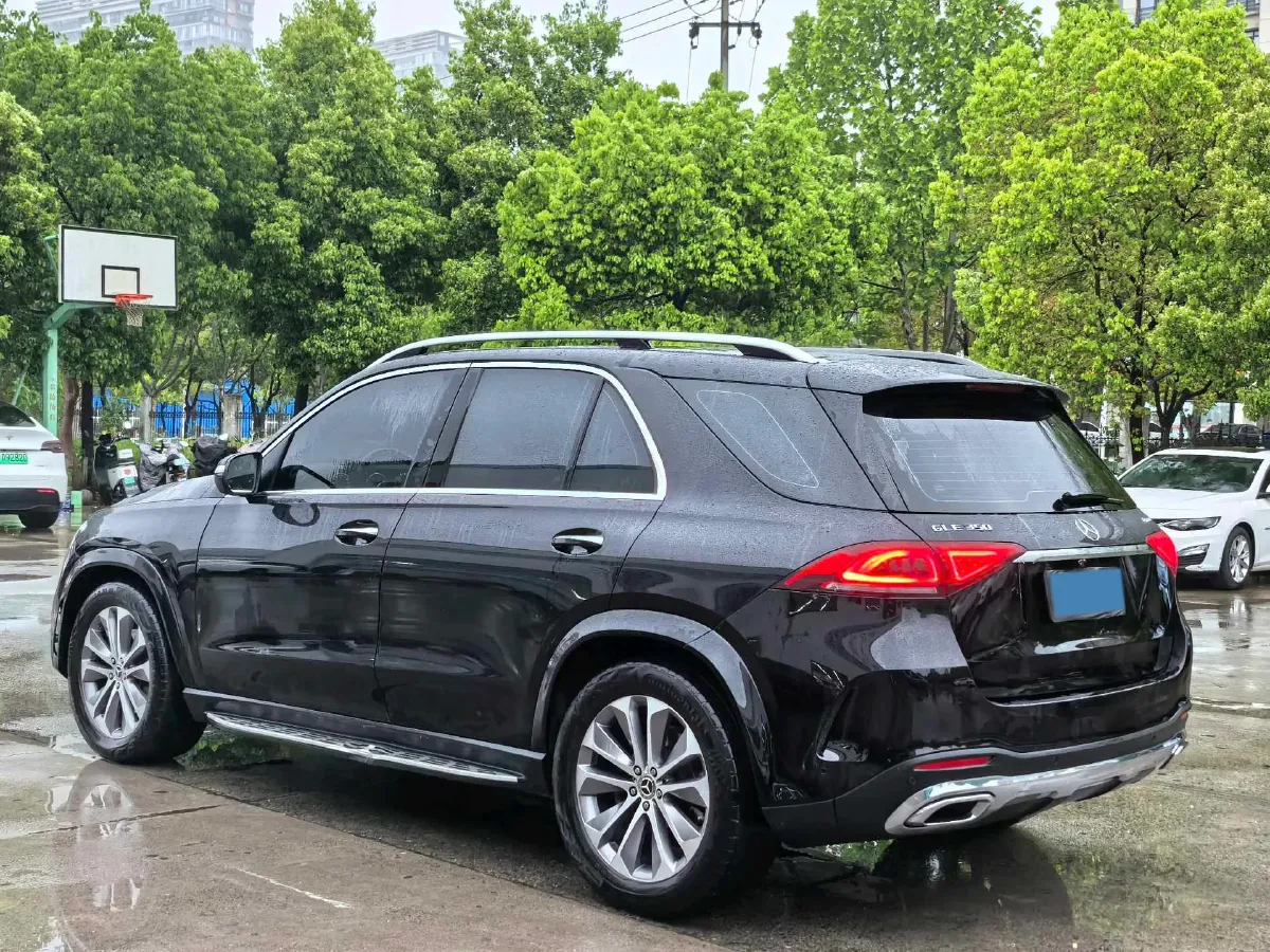 2022 Mercedes-Benz GLE Class 2.0T 258HP L4 9AT,autocango,china used car exporter,china ev exporter,chinese used car exporter,chinese used ev exporter