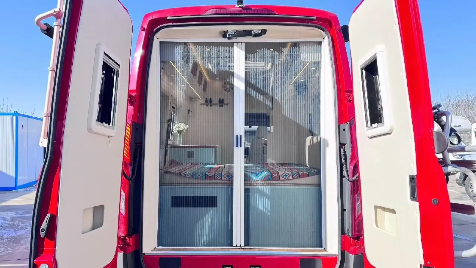 2020 YuTong T7 3.5T 313HP V6 10AT,autocango,china used car exporter,china ev exporter,chinese used car exporter,chinese used ev exporter