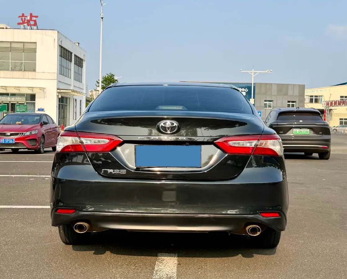 2019 Toyota Camry 2.0L 178HP L4 CVT,autocango,china used car exporter,china ev exporter,chinese used car exporter,chinese used ev exporter