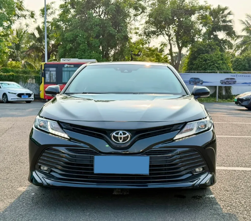 2019 Toyota Camry 2.0L 178HP L4 CVT,autocango,china used car exporter,china ev exporter,chinese used car exporter,chinese used ev exporter