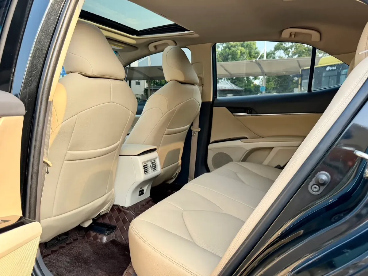 2019 Toyota Camry 2.0L 178HP L4 CVT,autocango,china used car exporter,china ev exporter,chinese used car exporter,chinese used ev exporter