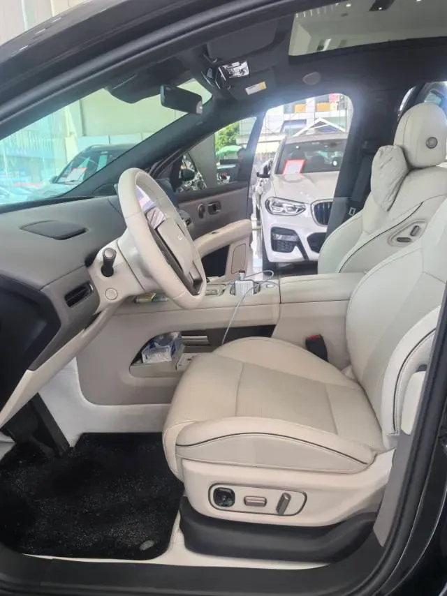 2025 Li i6 BEV,autocango,china used car exporter,china ev exporter,chinese used car exporter,chinese used ev exporter